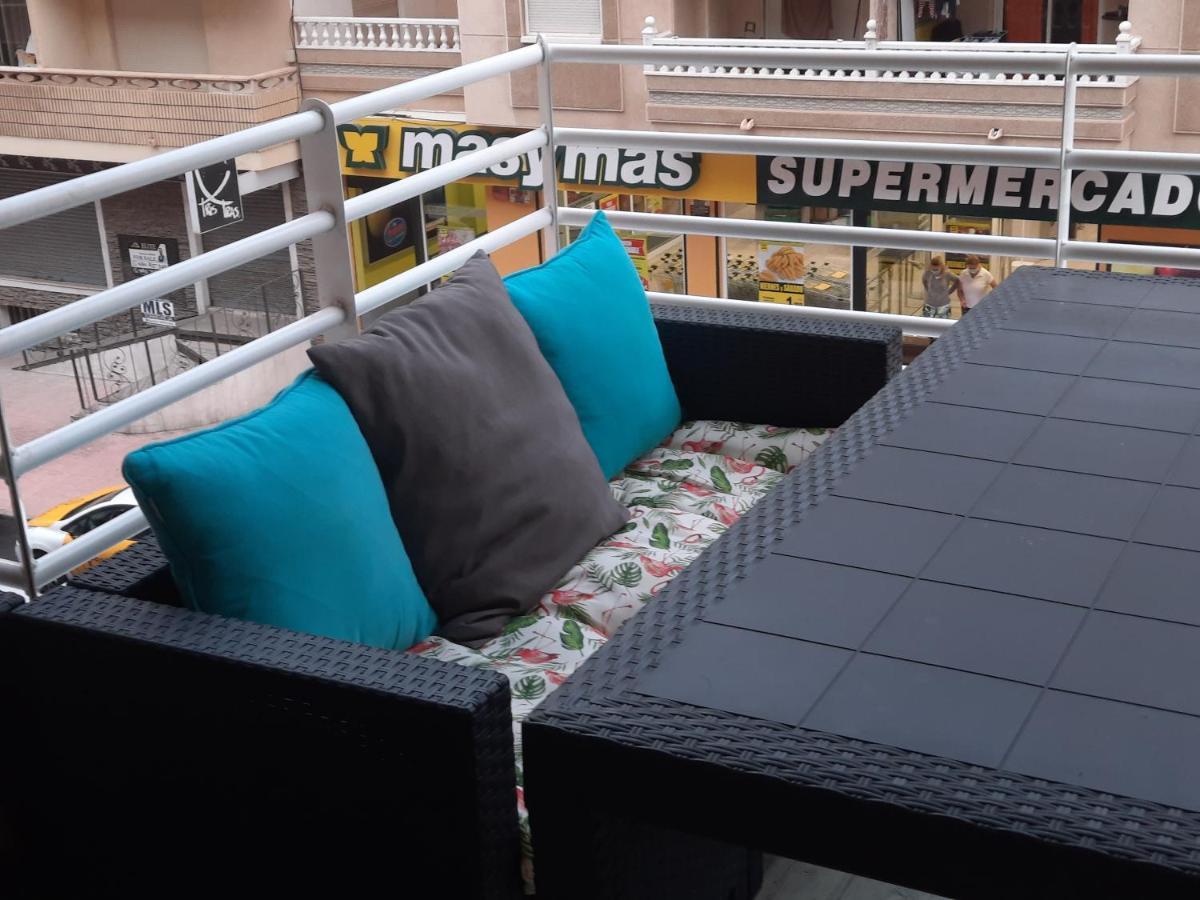 Moderno Apartamento Familiar Junto Al Mar - Conejito Apartment Torrevieja Ngoại thất bức ảnh